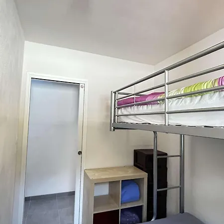 Maison Calme Avec Jardin Clos, 800m - 2 Chambres, Bbq, Parking Prive, Wifi - Fr-1-224b-116 *