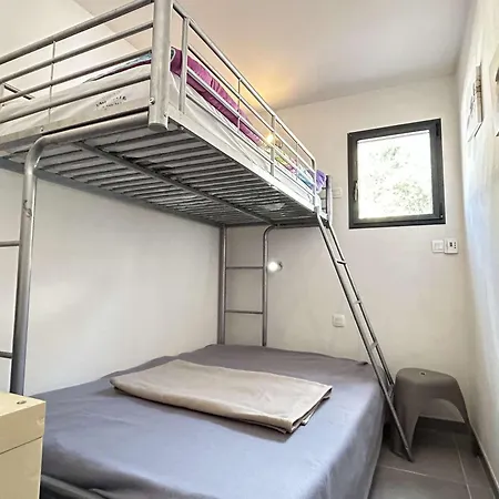 Maison Calme Avec Jardin Clos, 800m - 2 Chambres, Bbq, Parking Prive, Wifi - Fr-1-224b-116 Holiday home *