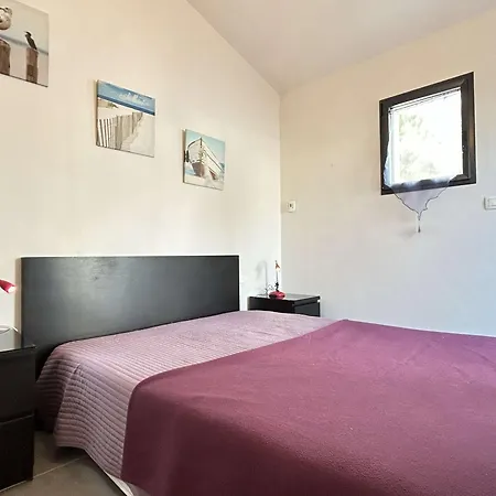 Maison Calme Avec Jardin Clos, 800m - 2 Chambres, Bbq, Parking Prive, Wifi - Fr-1-224b-116 La Guérinière